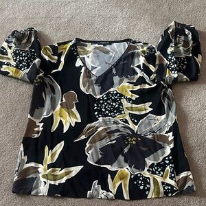 Lafayette 148 New York Black Floral V-Neck Blouse